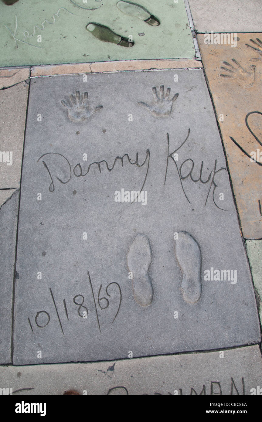 Danny Kaye Hand Fuß Drucke Pflasterung Chinese Theater in Hollywood Boulevard in Los Angeles Stockfoto