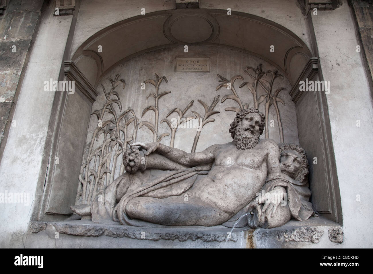 Einer aus dem späten 16. Jahrhundert Quattro Fontane - vier Brunnen in Trevi Viertel von Rom, Italien Stockfoto
