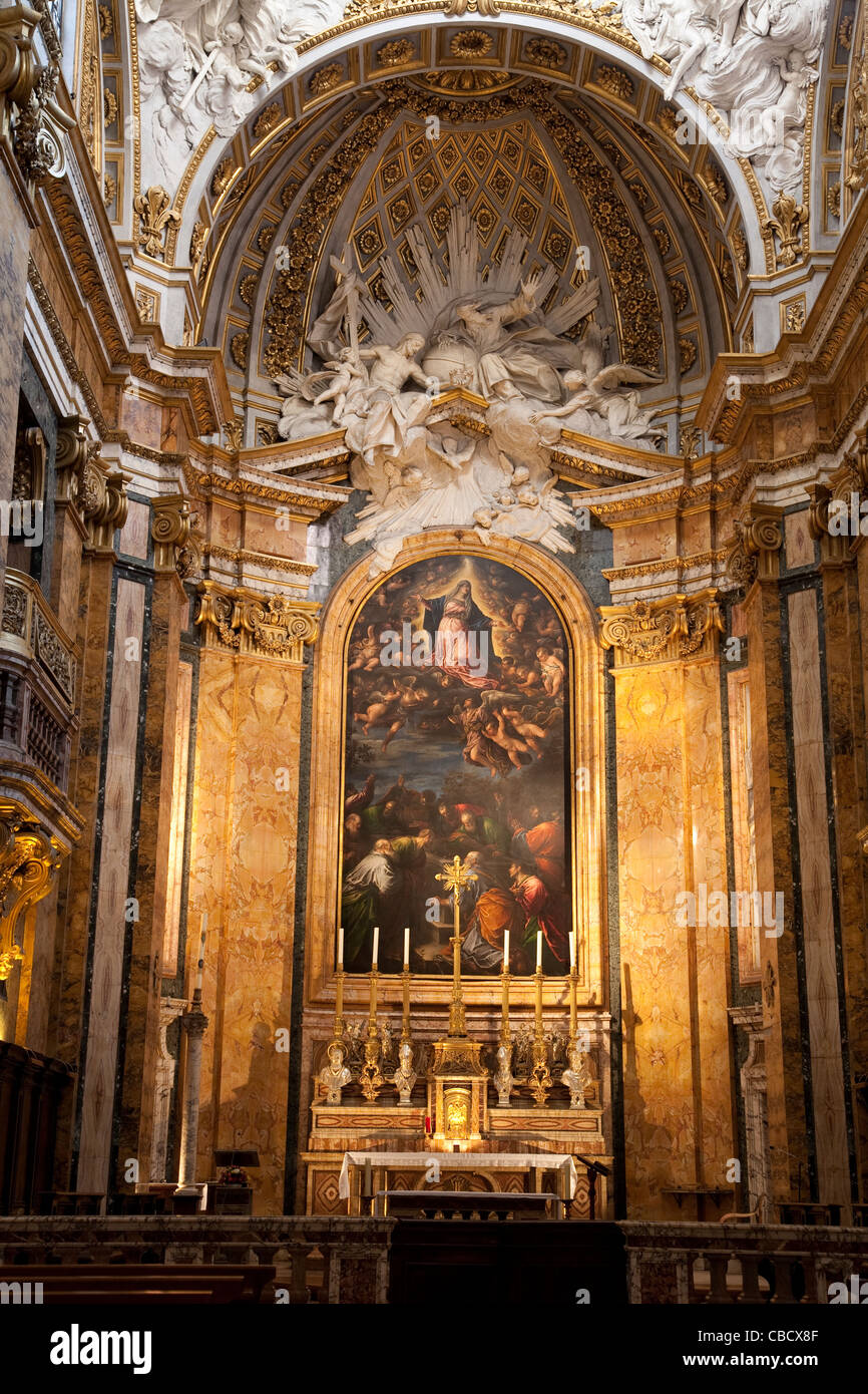 Altar der Chiesa di San Luigi dei Francesi Kirche von St. Louis der