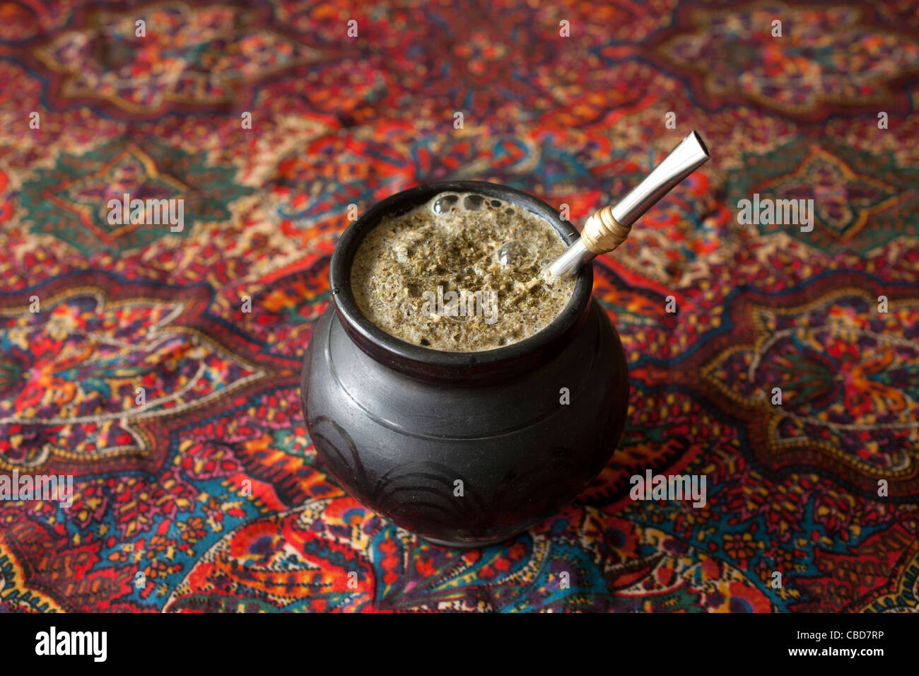 Yerba Mate in matero Stockfoto