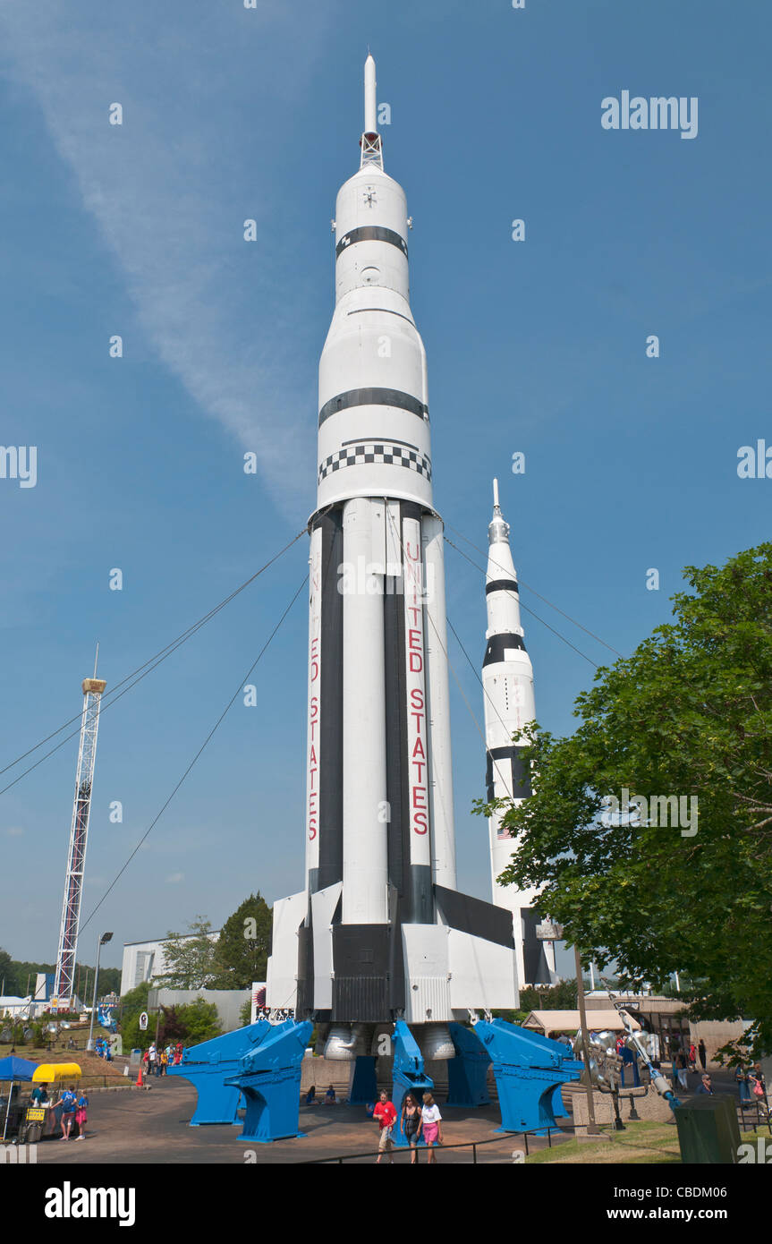 Alabama, Huntsville, G-Kräfte, Saturn V auf der rechten Seite Stockfoto