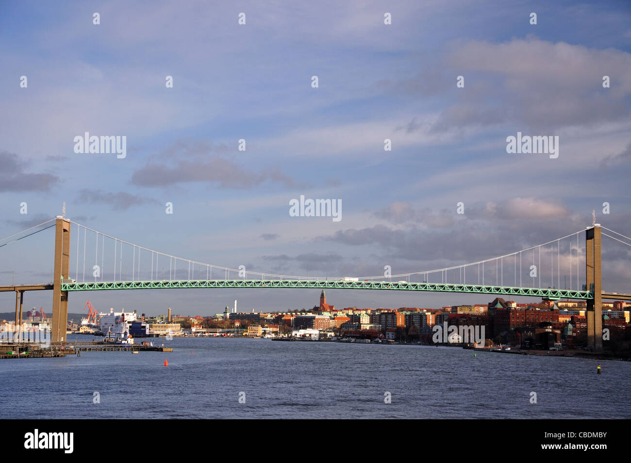 Blick auf Stadt und Älvsborgs Brücke aus Göteborg Hafen, Göteborg, Västergötland & Bohuslän Provinz, Königreich Schweden Stockfoto