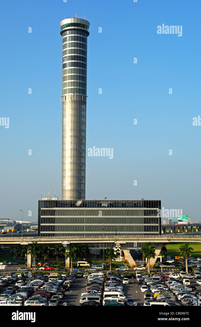 Kontrollturm am Suvarnabhumi International Airport, Bangkok, Thailand Stockfoto