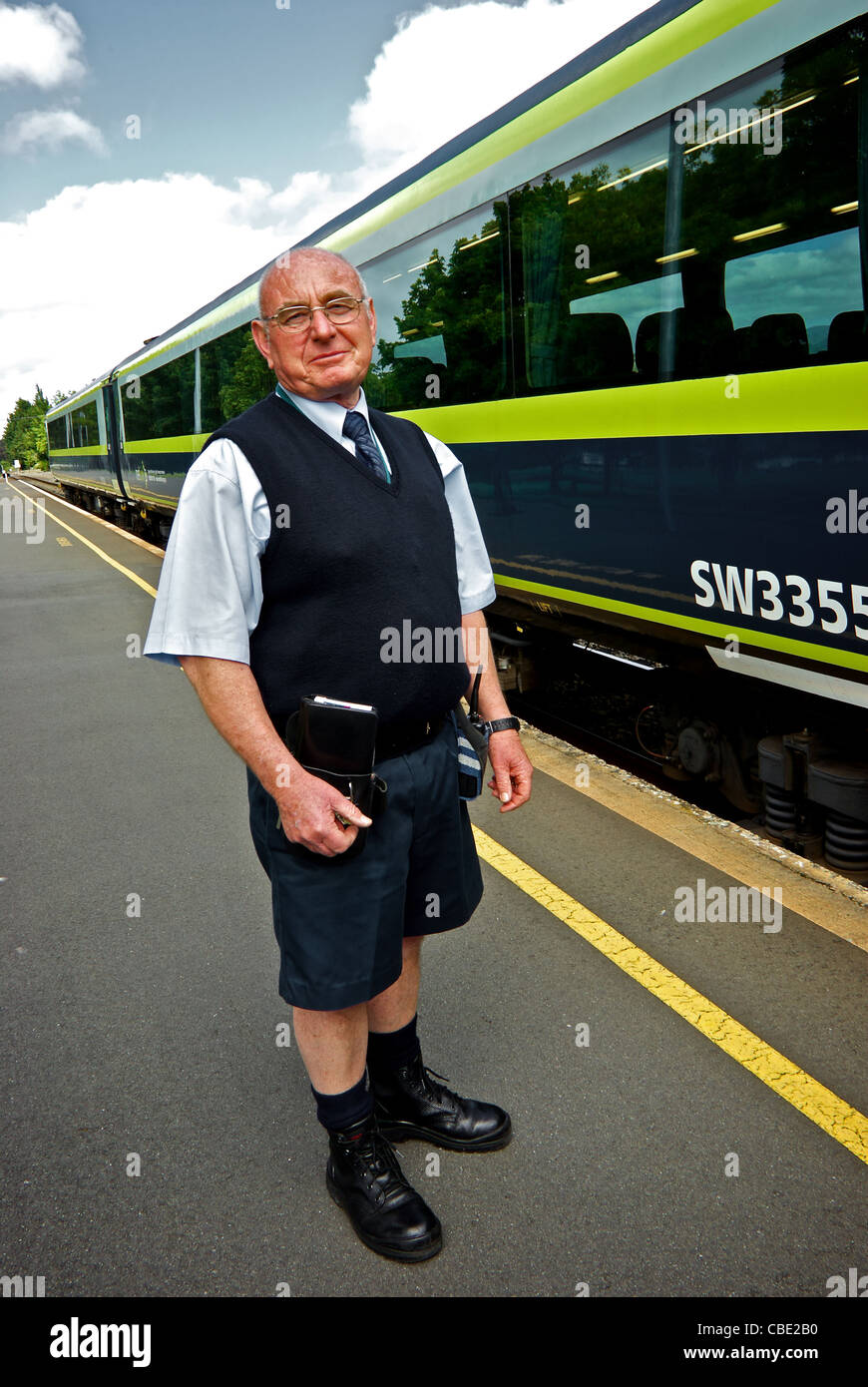 Zugführer Carterton Wairarapa Passagier KiwiRail Station Stockfoto