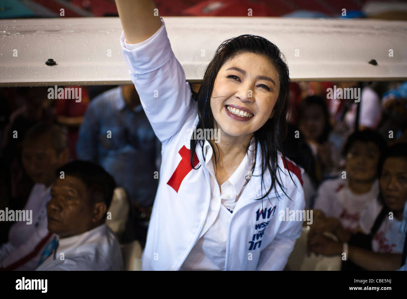 Yingluck Shinawatra bei Parlamentswahlen in Thailand 2011. Stockfoto