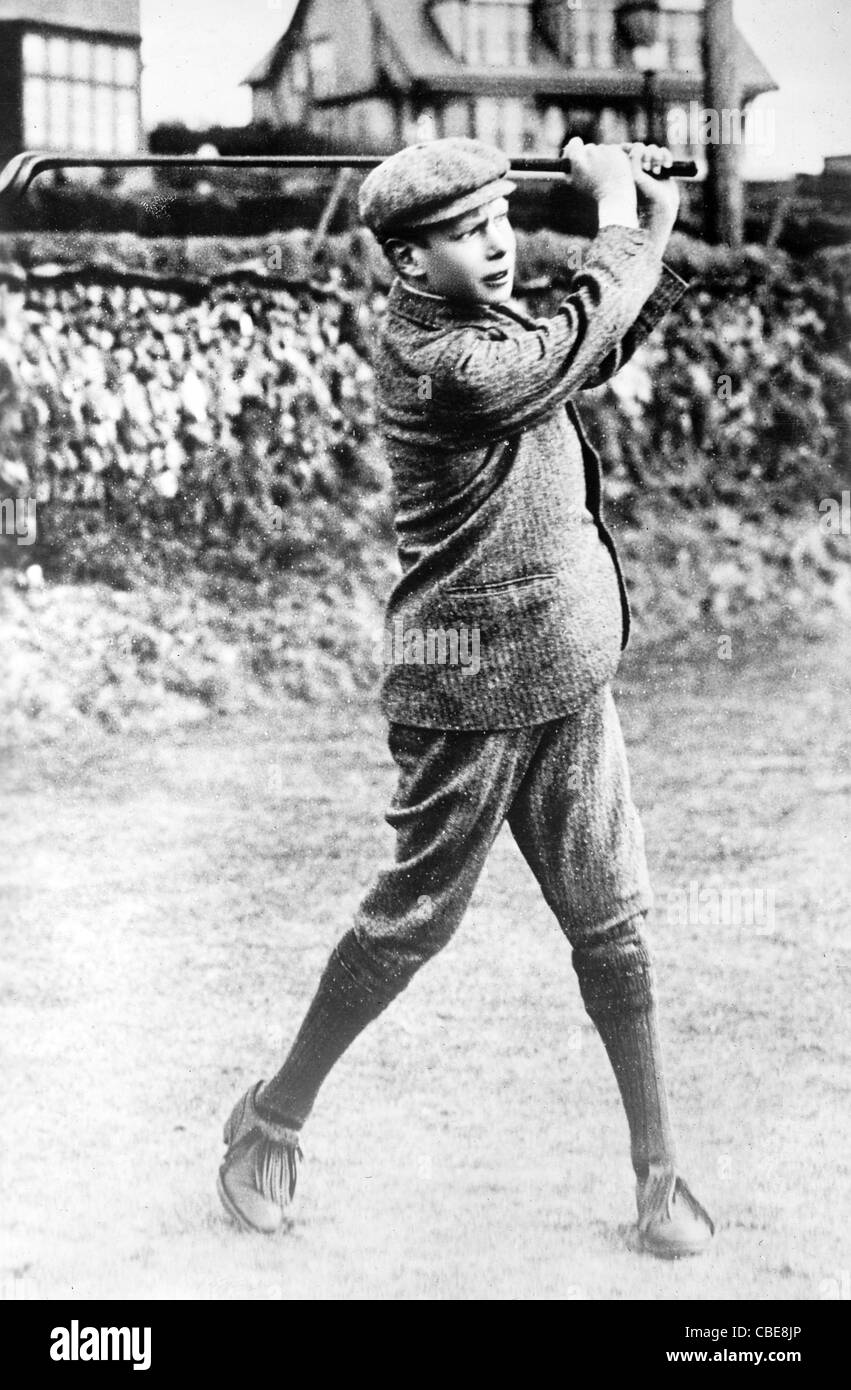 Prince Albert of Great Britain Golf spielen Stockfoto