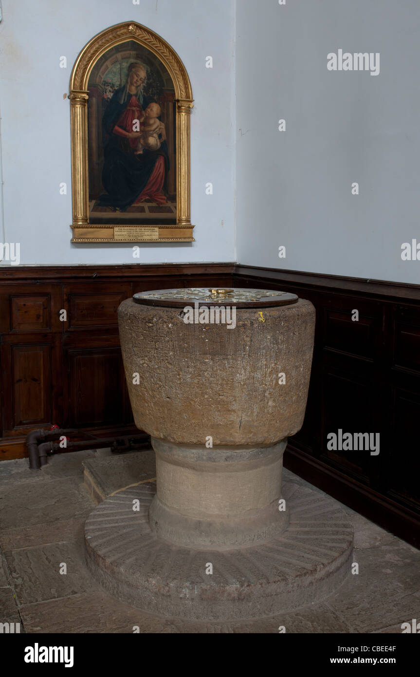 Die Schriftart, All Saints Church, Flore, Northamptonshire, England, UK Stockfoto