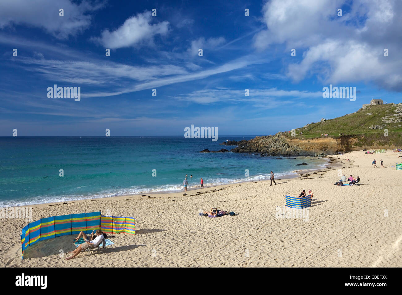 Porthmeor Beach im Sommer, St. Ives, Cornwall, Südwesten, England, UK, Vereinigtes Königreich, GB, Großbritannien, britische Inseln, Europa, Stockfoto