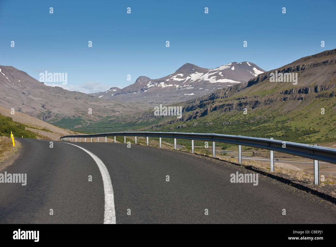 Ring Road oder leiten Sie ein, Botnsdalur, Hvalfjordur, Island Stockfoto