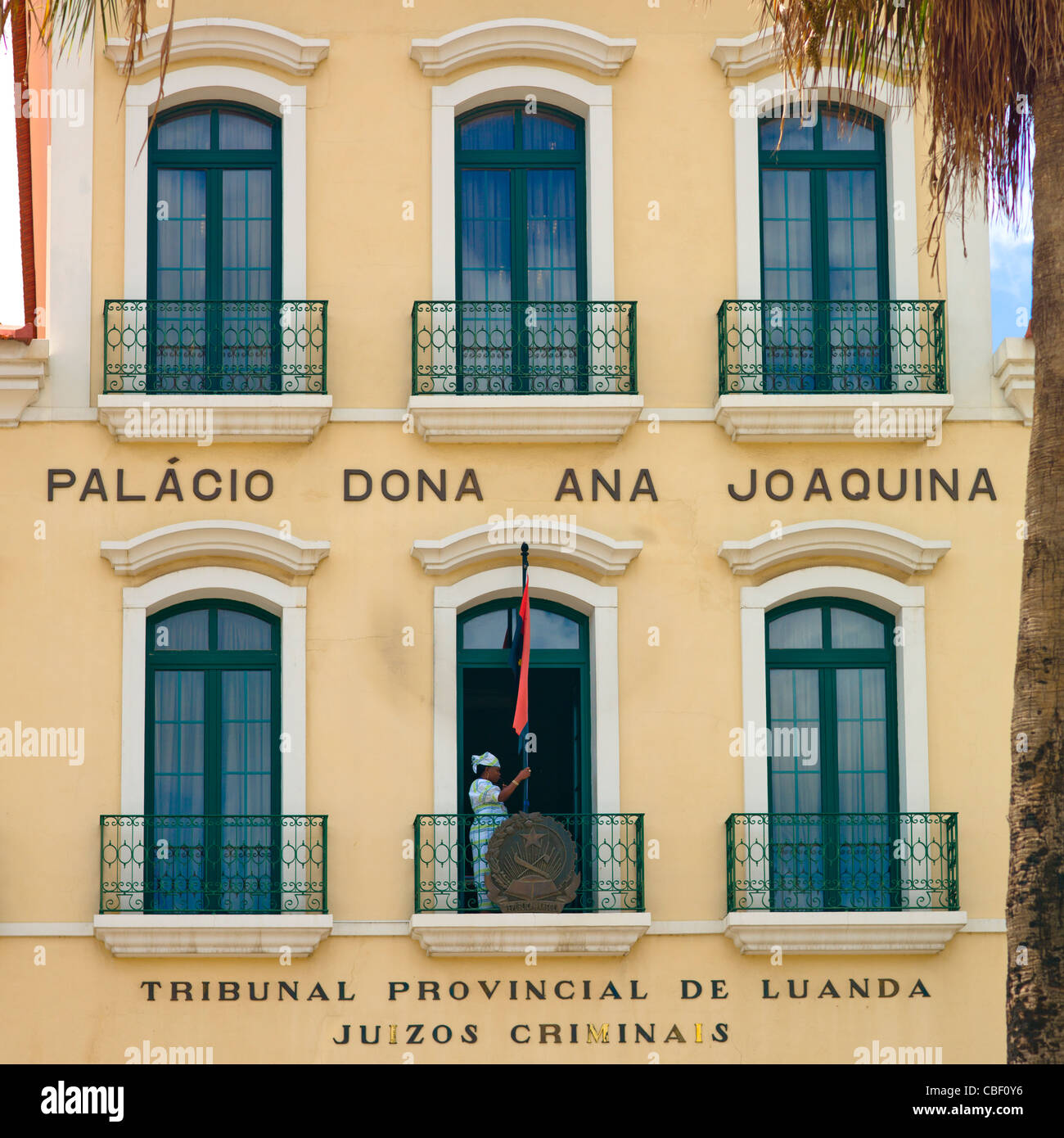 Luanda Justizpalast In einem kolonialen Haus, Angola Stockfoto