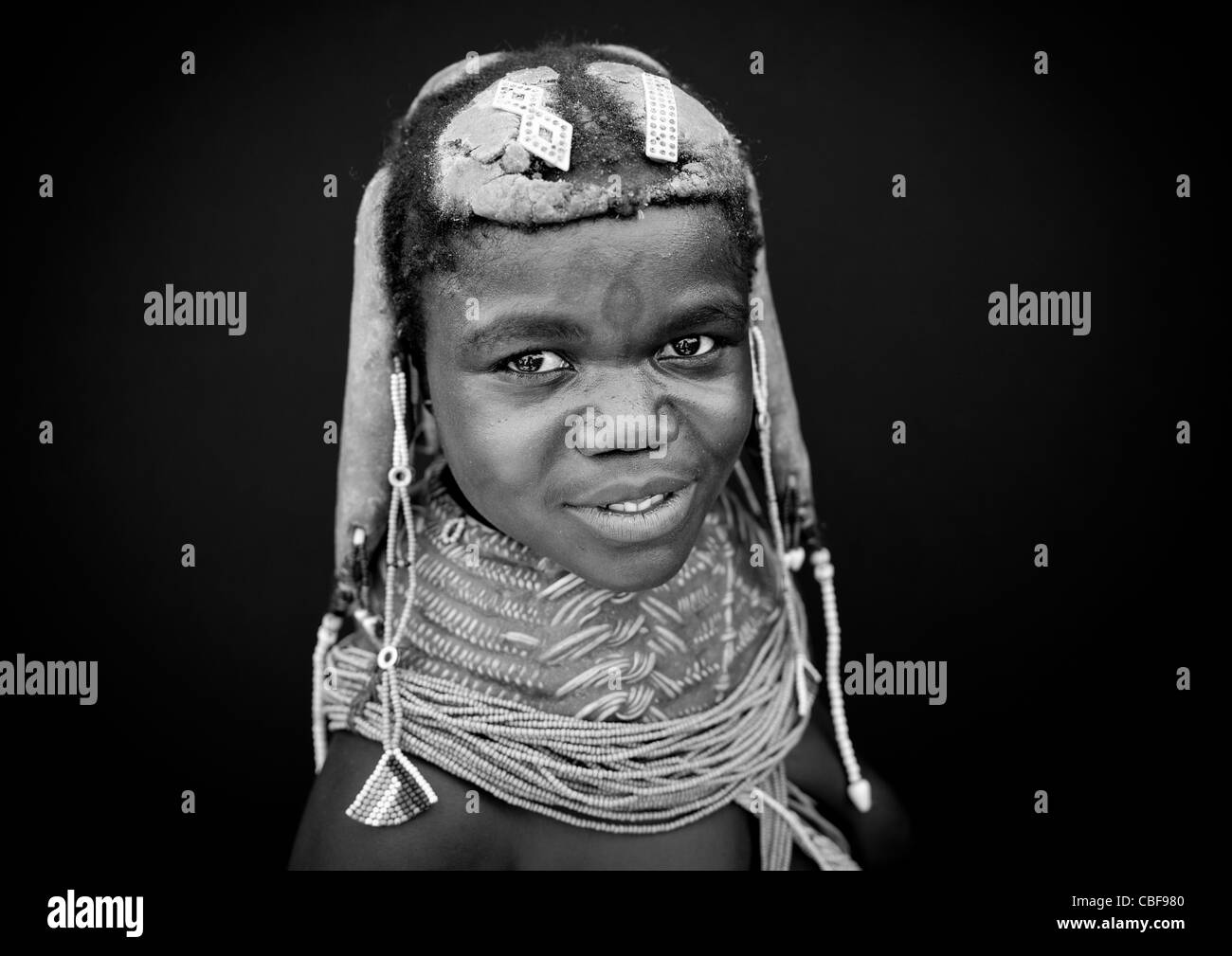 Mädchen mit einem Vikeka Halskette, Angola Stockfoto