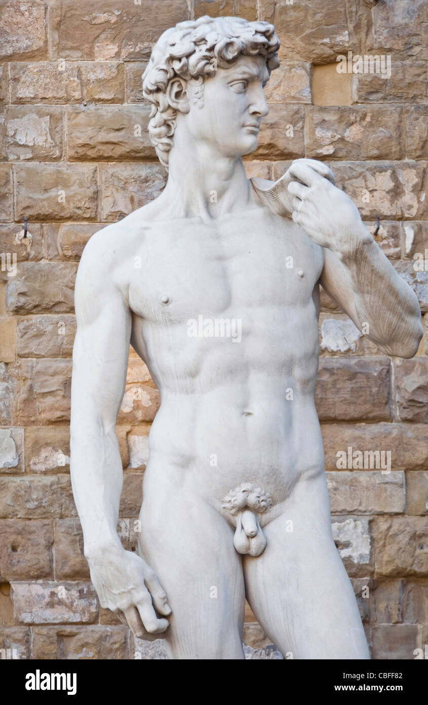 Europa, Italien, Toskana, Florenz, Kopie von Michelangelos David am Palazzo Vecchio-Statue Stockfoto