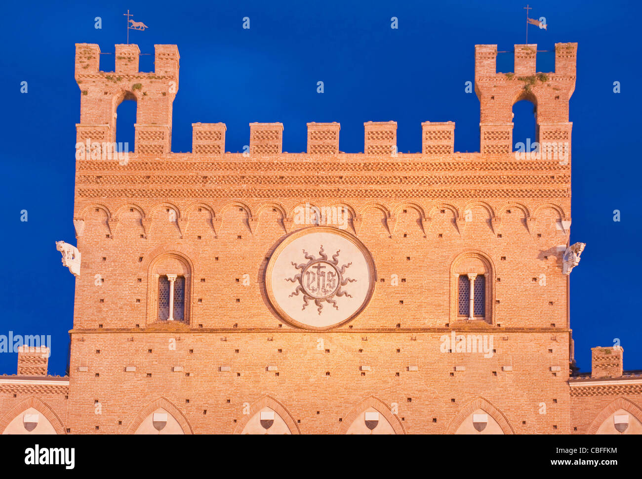 Europa, Italien, Toskana, Siena, Palazzo Pubblico (Rathaus) Detail Stockfoto