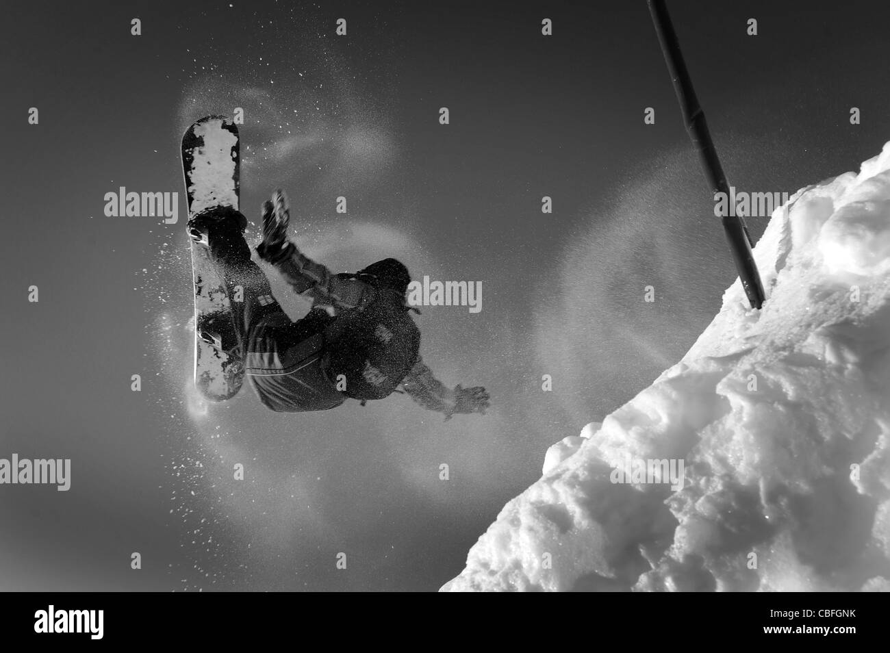 Verschiedenen Skifahren Bilder in Avoriaz in Frankreich aufgenommen. Enthält Skifahrer und Boarder machen Tricks und Sprünge. Stockfoto