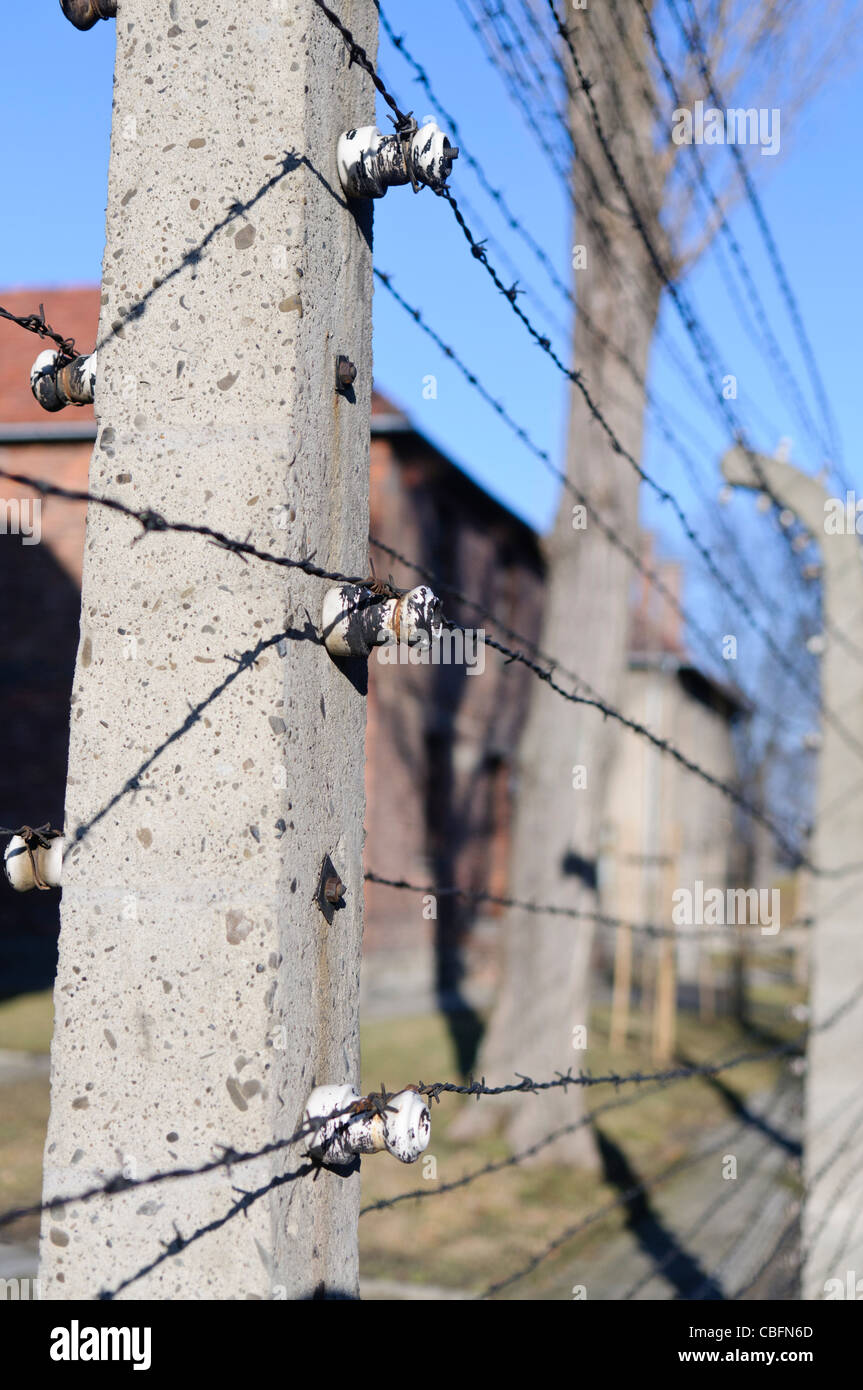 Elektrozaun bei Nazi-Konzentrationslager Auschwitz Stockfoto