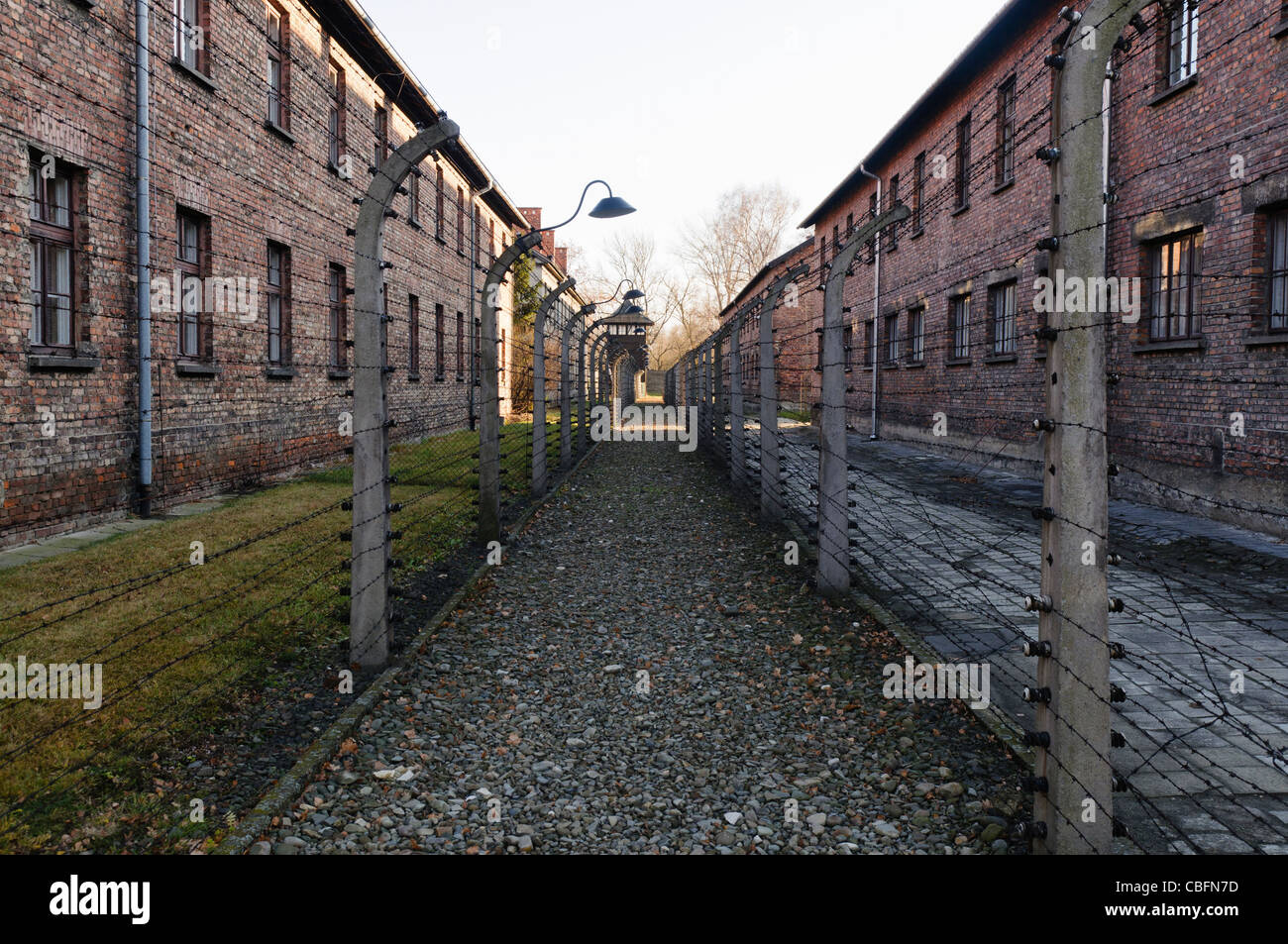 Elektrozaun bei Nazi-Konzentrationslager Auschwitz Stockfoto
