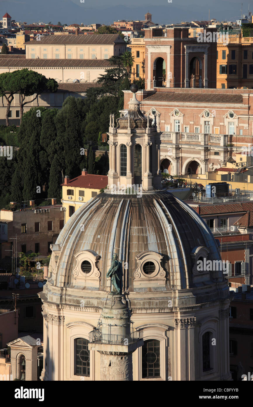 Italien, Latium, Rom, allgemeine Luftbild, Skyline, Trajanssäule, SS Nome di Maria Kirche Stockfoto