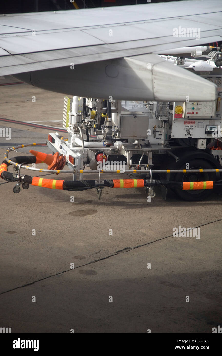 Flugzeug Flügel und Flughafen Landfahrzeug Stockfoto