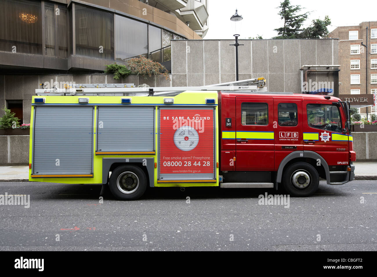 London Feuerwehr Dpl dual Zweck Leiter Fahrzeug England uk Großbritannien Stockfoto