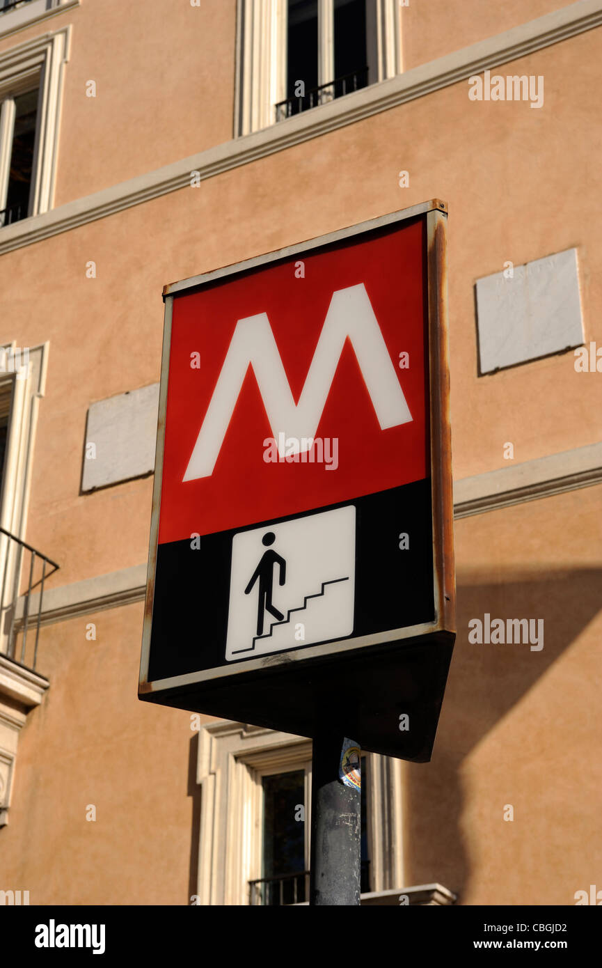 Italien, Rom, Metro Zeichen Stockfoto