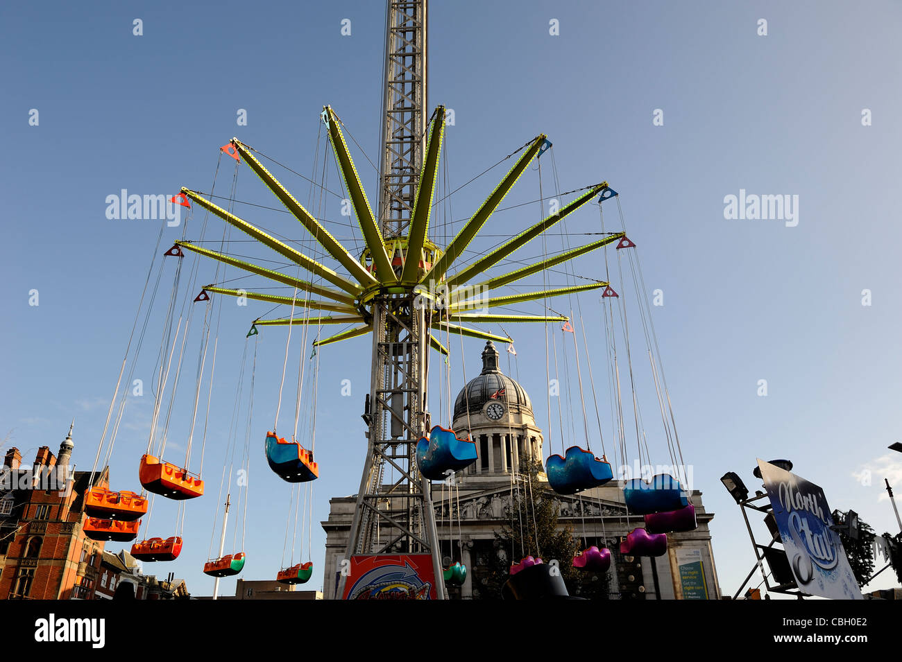 Stadtzentrum Festplatz Fahrt North star Swing ride Nottingham England uk Stockfoto