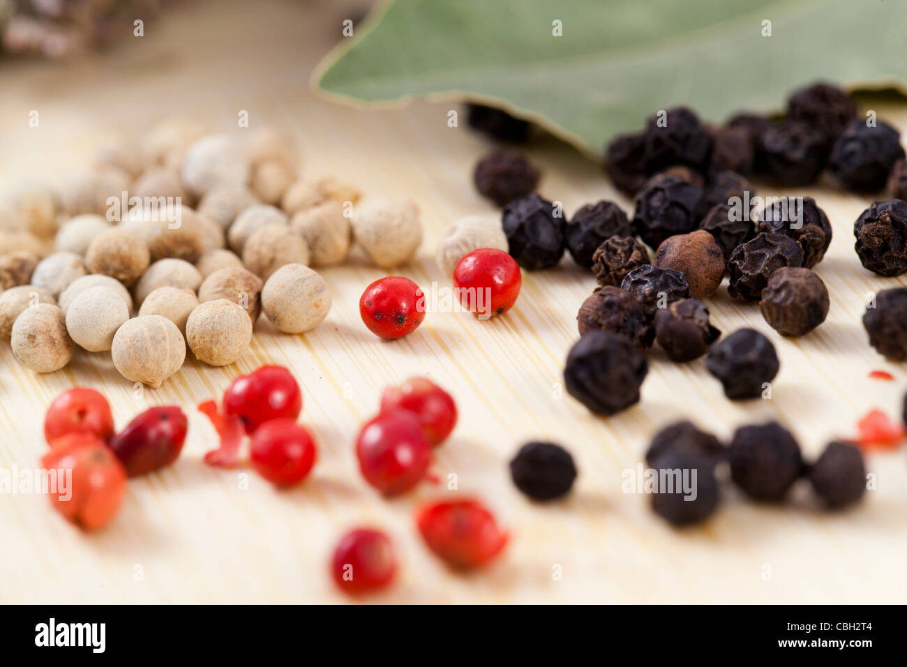 eine Sammlung von drei getrocknete Paprika Stockfoto
