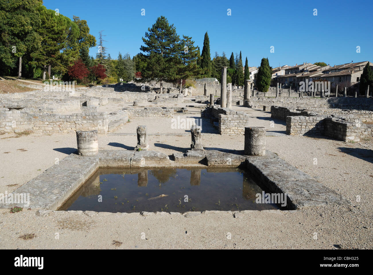 Die römische Ausgrabungsstätte von La Villasse in Vaison-la-Romaine, Vaucluse, Provence, Frankreich. Stockfoto