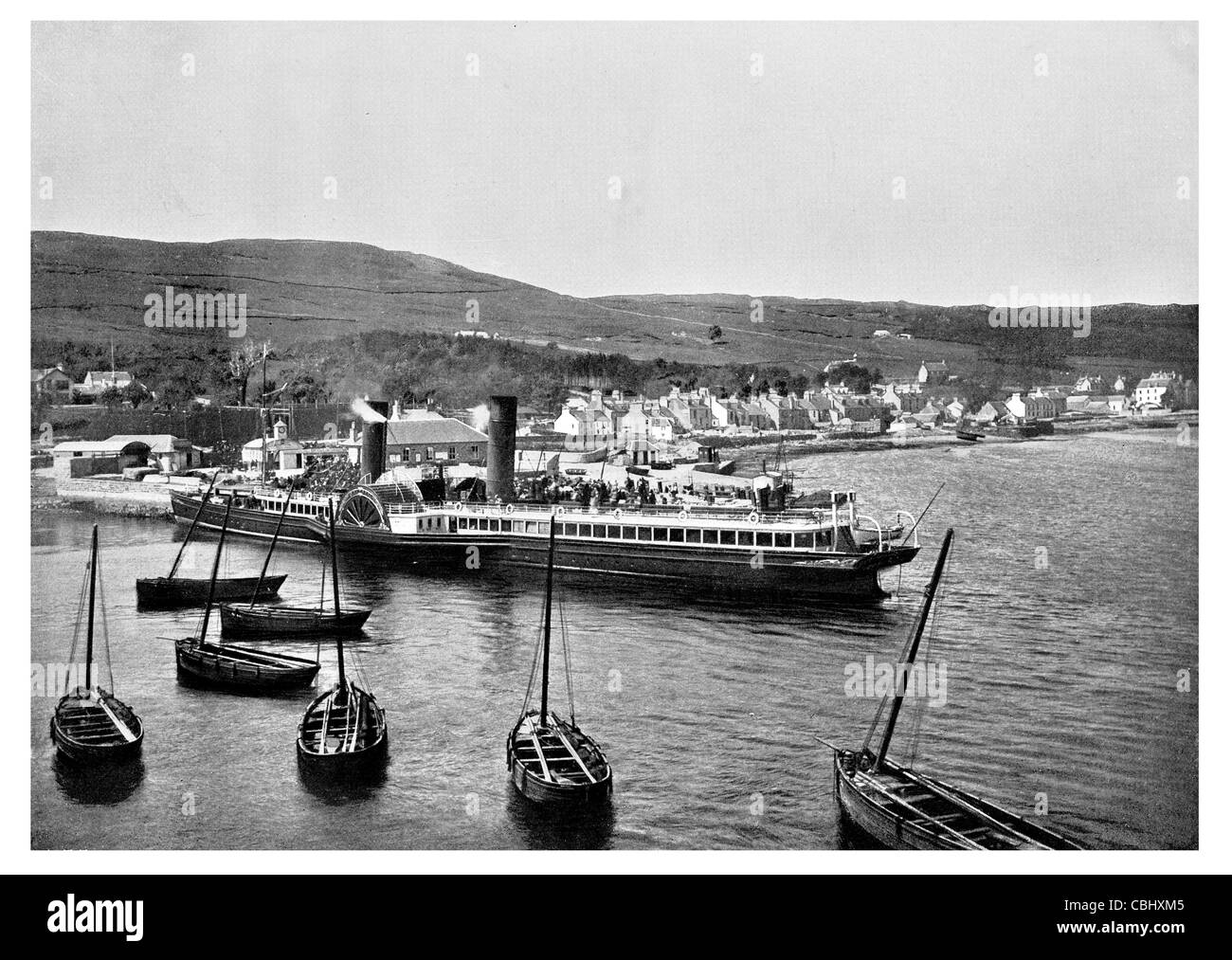 Ardrishaig Dorf Crinan Canal Schottland Argyll Loch Fyne Pier RMS Columba Clyde Raddampfer MacBrayne Flaggschiff Dampfer ferry Stockfoto