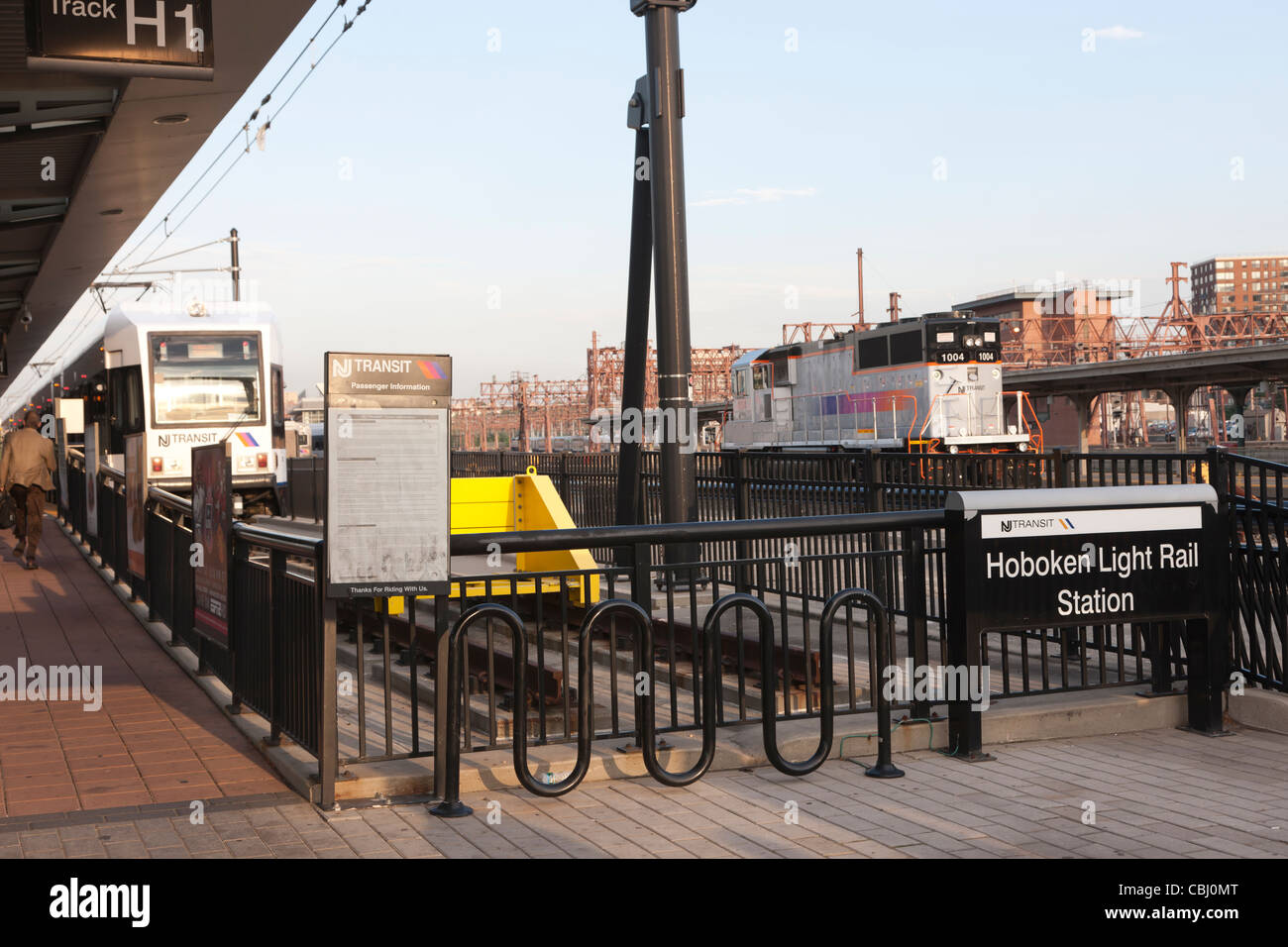 Die New Jersey Transit Hoboken Licht Bahnhof befindet sich in Hoboken Terminal in Hoboken, New Jersey. Stockfoto