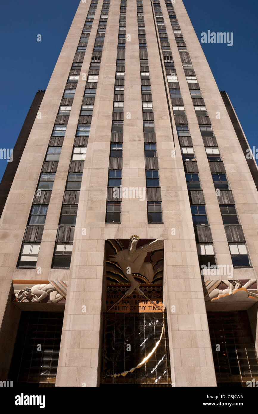 Rockefeller Center Comcast Building, 30 Rockefeller Plaza Haupteingang, NYC Stockfoto