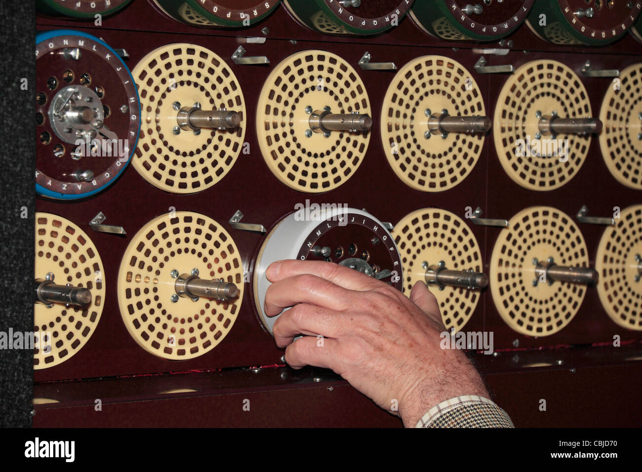 Nahaufnahme des Codice Replik Bombe Maschine in Bletchley Park in Bletchley Park, Bletchley zu brechen. Buckinghamshire, Großbritannien. Stockfoto