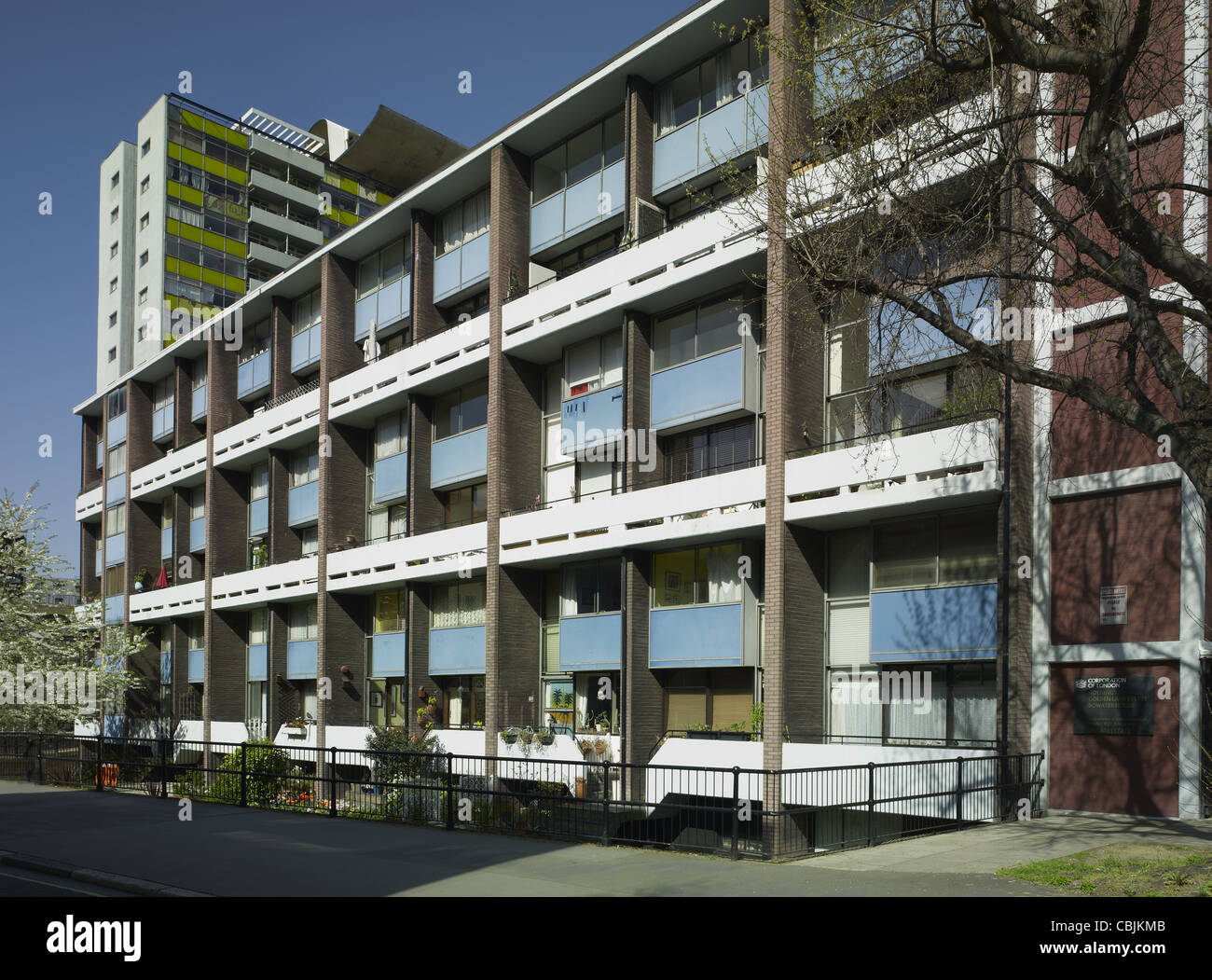 Golden Lane Estate, London. Bowater Haus Stockfoto