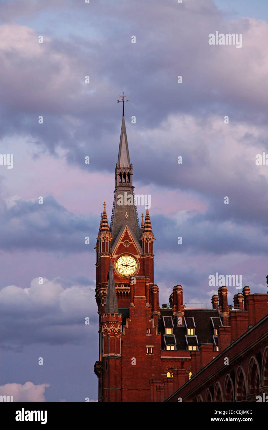 St Pancras Station Clock Tower, London, England Stockfoto