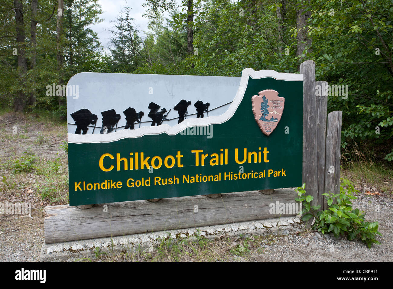 Mark des Chilkoot Trail beginnt. Klondike Gold Rush National Historical PArk. Dyea. In der Nähe von Skagway. Alaska. USA Stockfoto