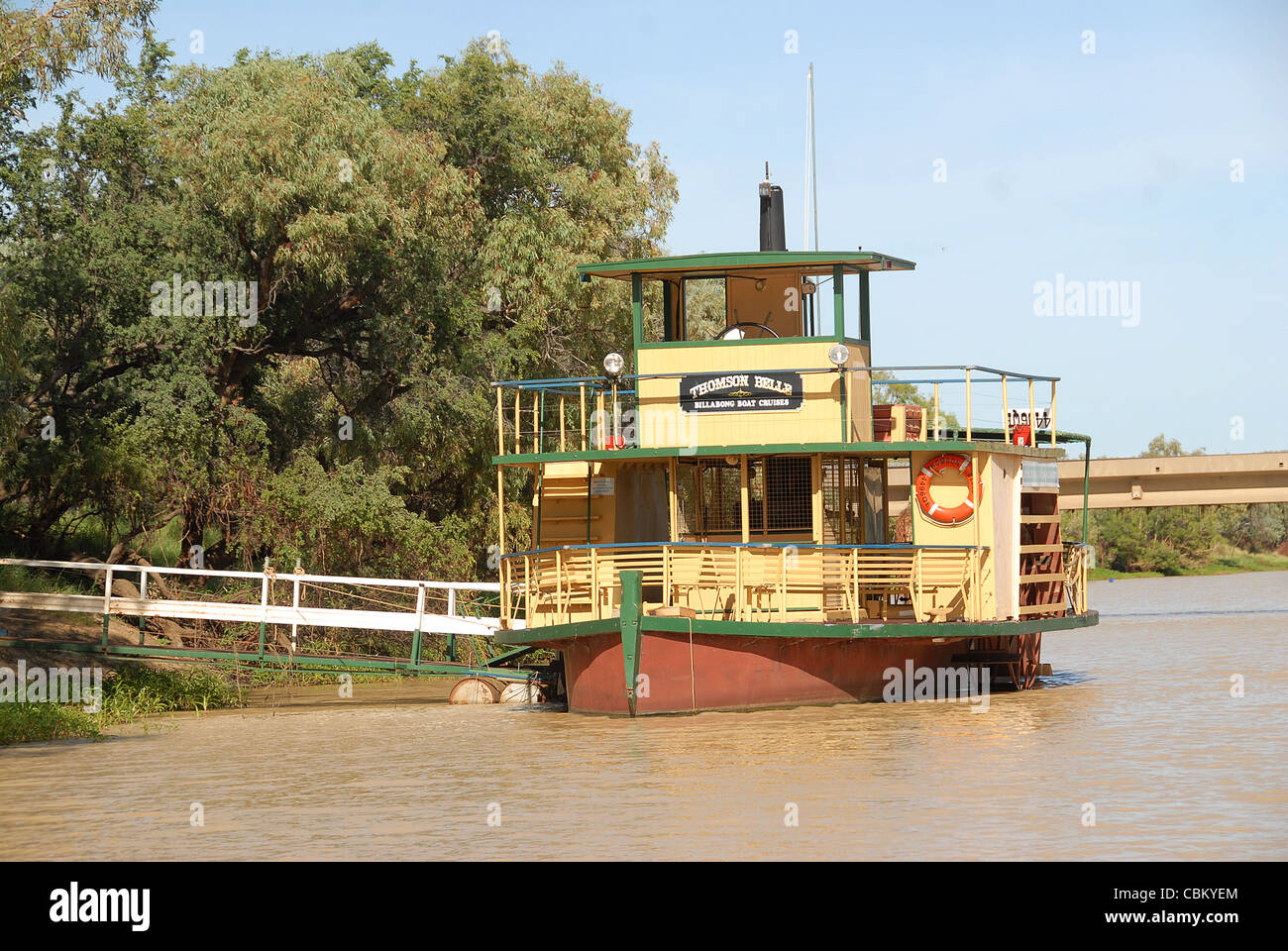 Raddampfer von Billabong Bootsfahrten auf dem Thompson River in Longreach im australischen Outback Queensland betrieben Stockfoto