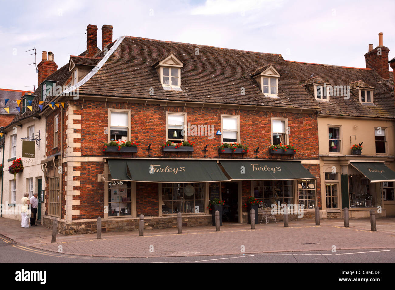 Furleys alte traditionelle Shop vorne, Oakham, Rutland, England, Großbritannien Stockfoto