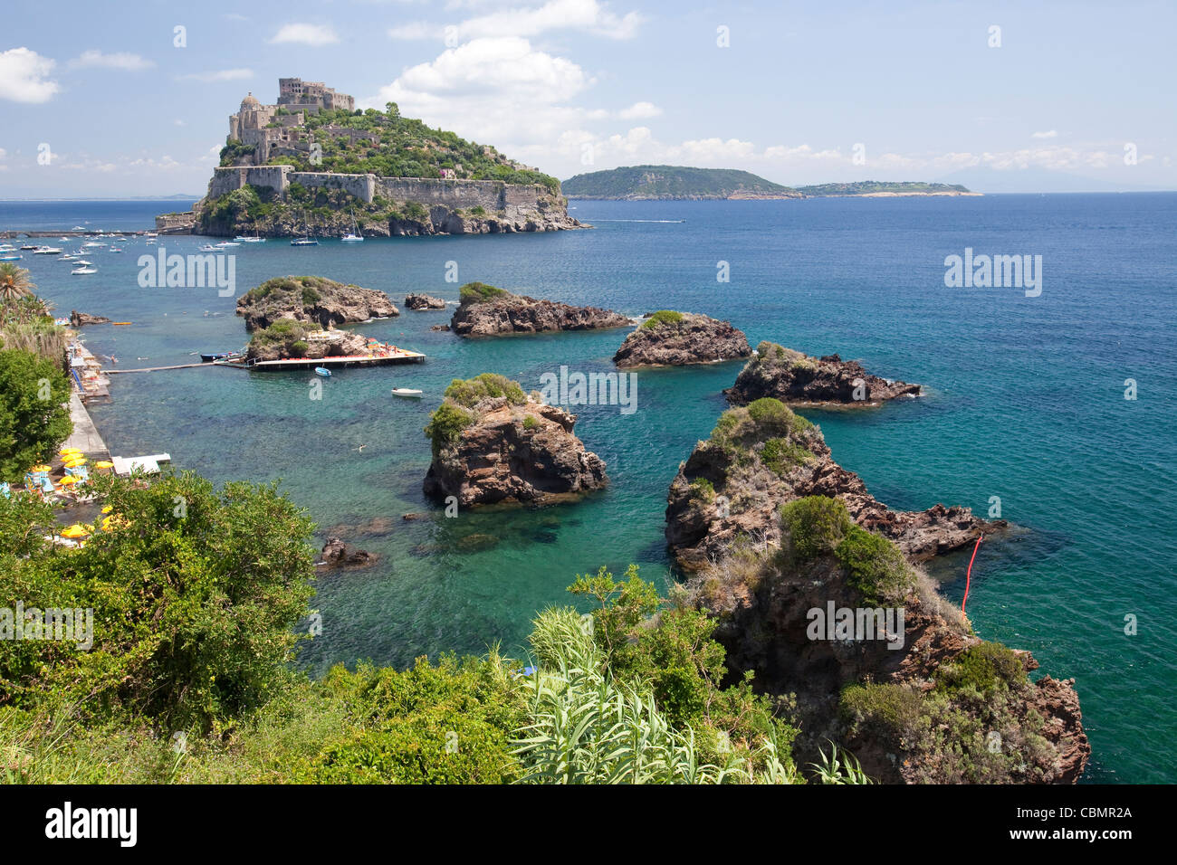Panoramablick von Castello Aragonese, Ischia, Kampanien, Mittelmeer, Italien Stockfoto