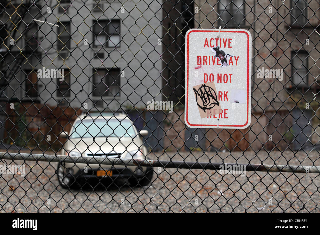 Melden Sie "Aktive Auffahrt Do nicht Park Here", Lower Manhattan, New York City, New York, USA Stockfoto