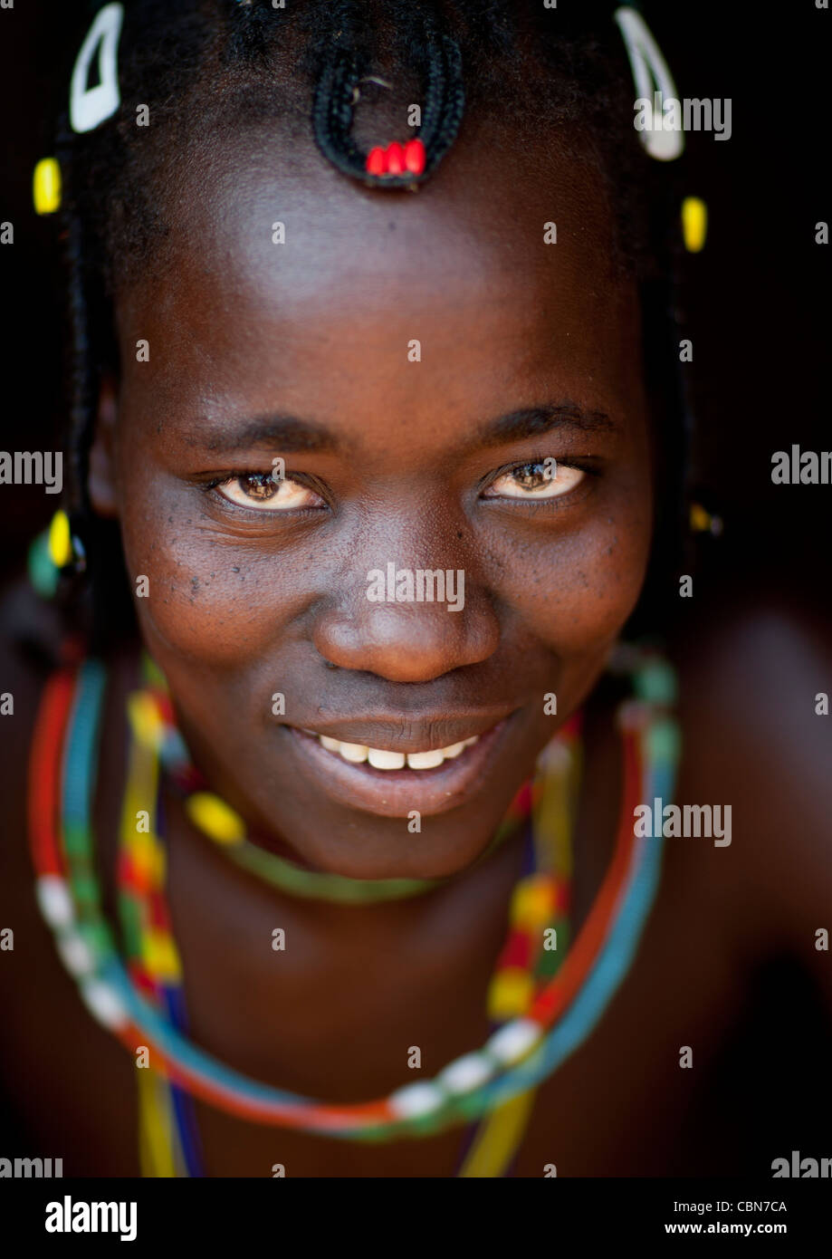 Mudimba Frau namens Miss Gelemina, Angola Stockfoto