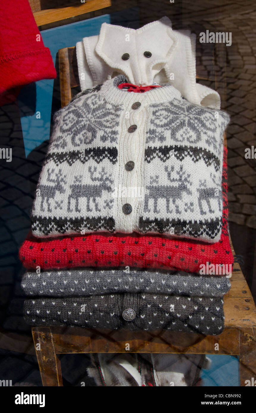 Norwegen, Bergen. Typische Pullover aus nordischer Wolle Stockfotografie -  Alamy
