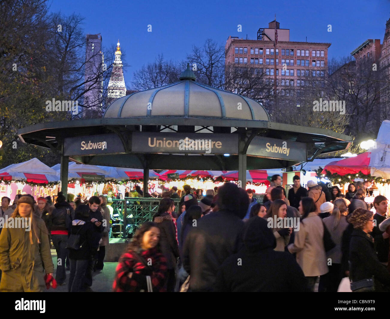 Weihnachts-Shopper am Union Square Park Stockfoto