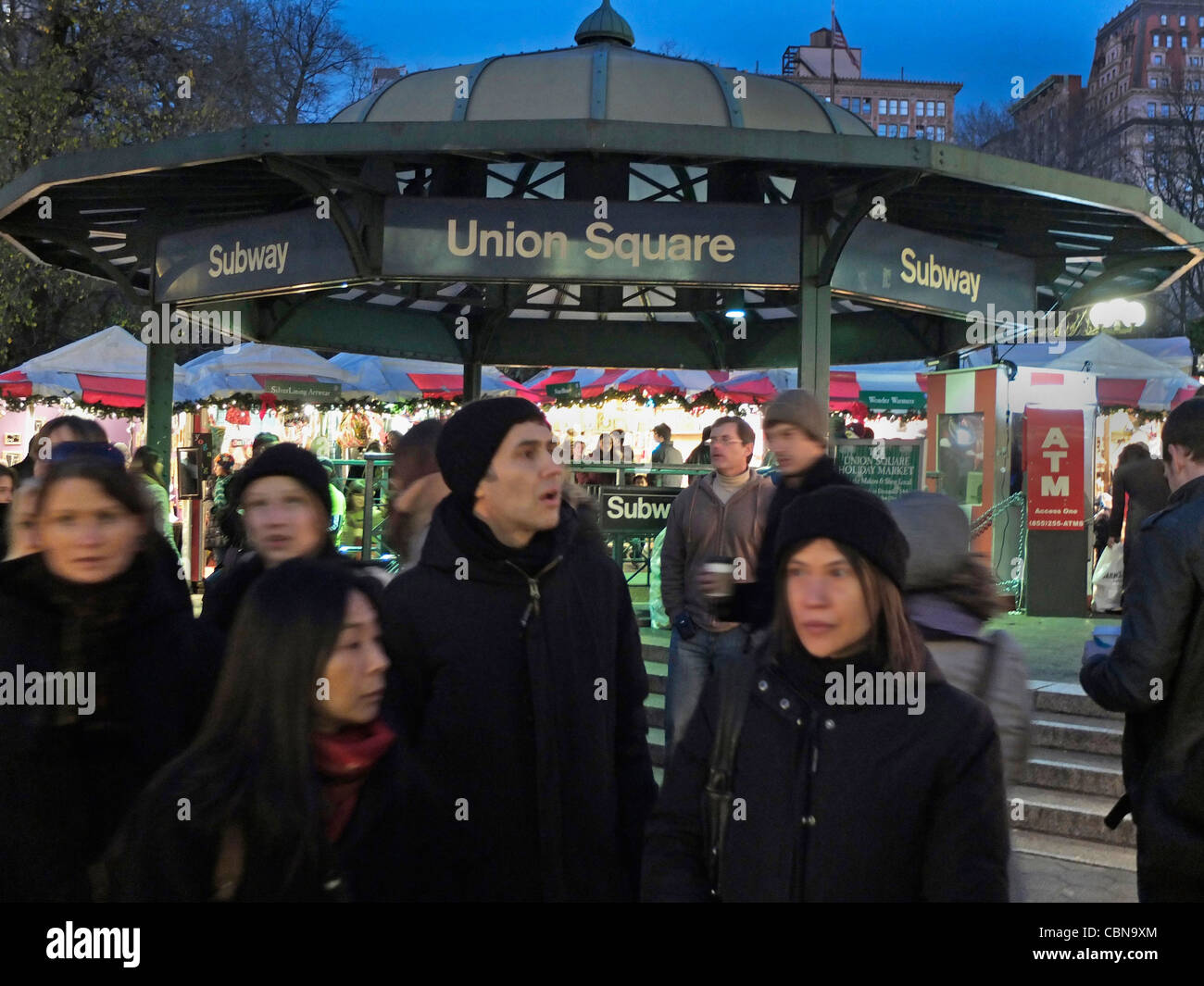 Weihnachts-Shopper am Union Square Park Stockfoto