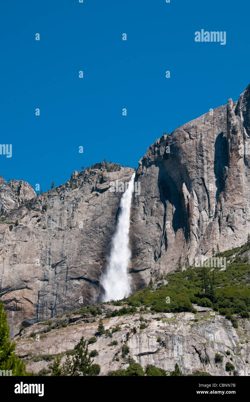 Upper Yosemite Falls vom Yosemite Valley Yosemite Nationalpark, Kalifornien Stockfoto