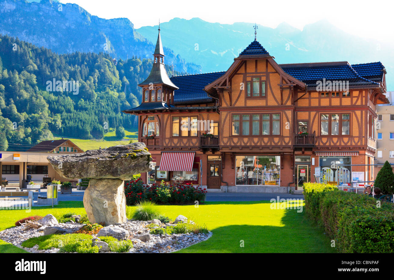 Renoviertes traditionelles Haus in Engelberg, Schweiz Stockfoto