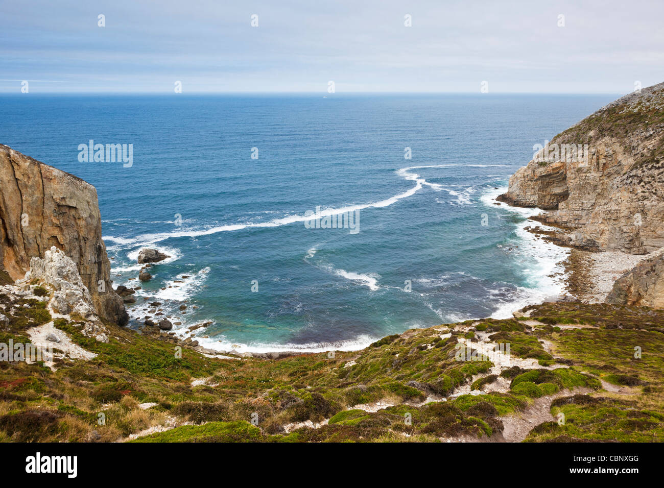 Küste bei Cap De La Chevre, Halbinsel Crozon, Finistere, Bretagne, Frankreich Stockfoto