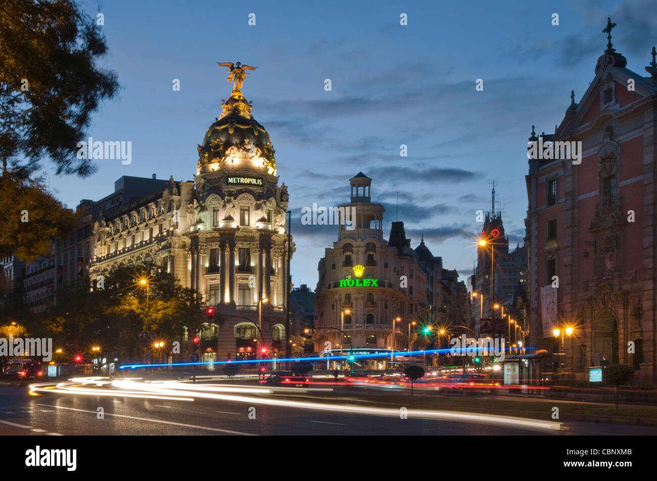 Gran Via in der Abenddämmerung, Madrid, Spanien Stockfoto