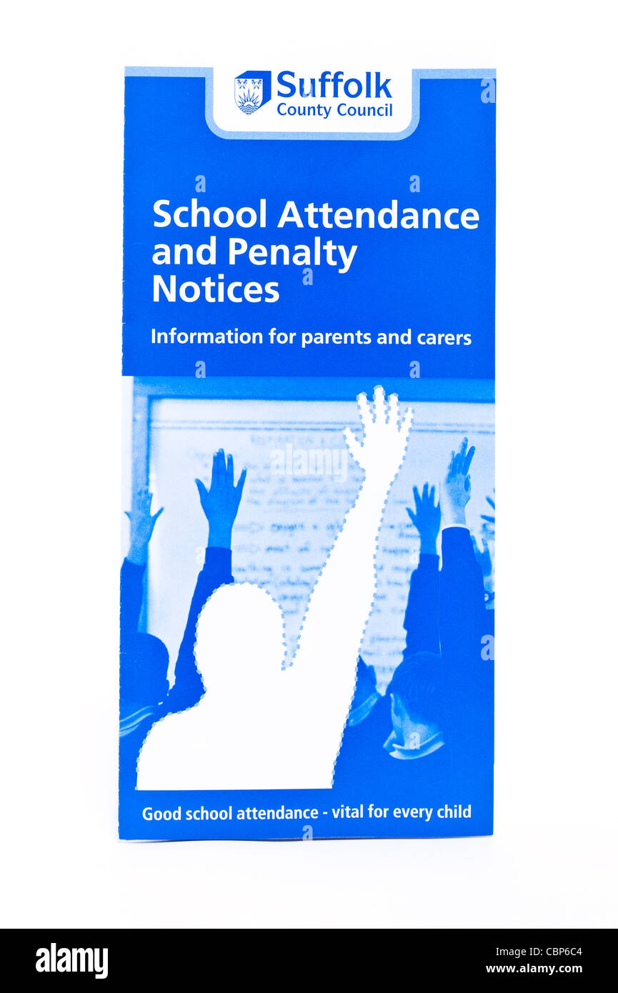 Eine Broschüre über Schulbesuch und Strafe Hinweise erteilt, wenn unerlaubte Abwesenheit von der Schule in Großbritannien passiert ist Stockfoto