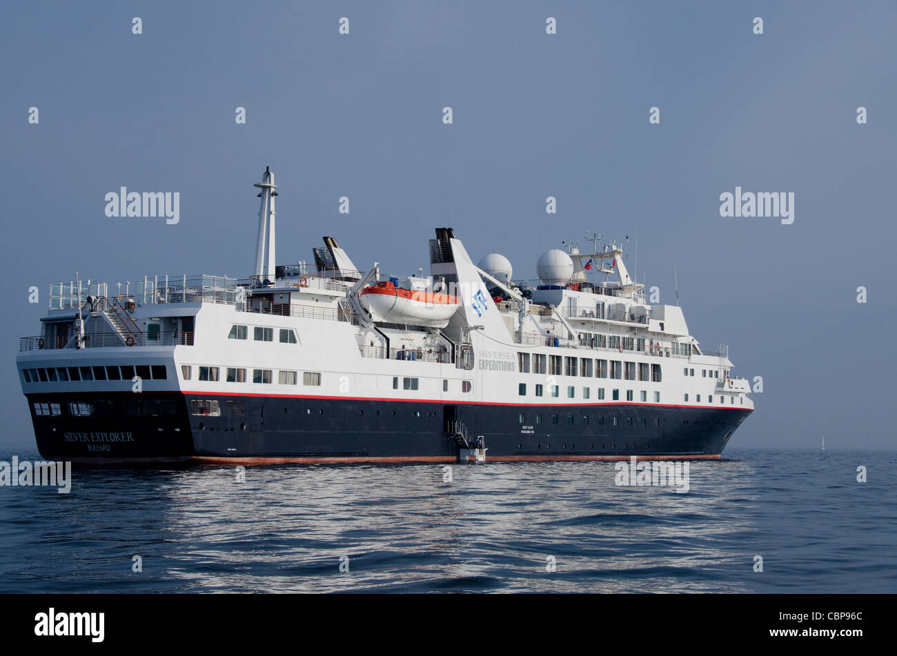 Dänemark, Helsingoer. silversea expeditions Schiff silber Explorer in der Nordsee nach Dänemark verankert. Stockfoto