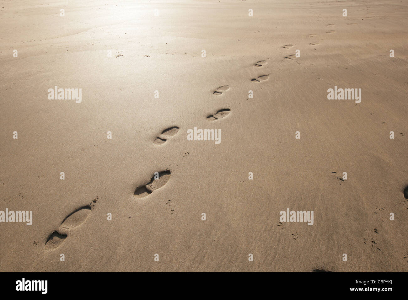 Fussspuren im Sand Stockfoto