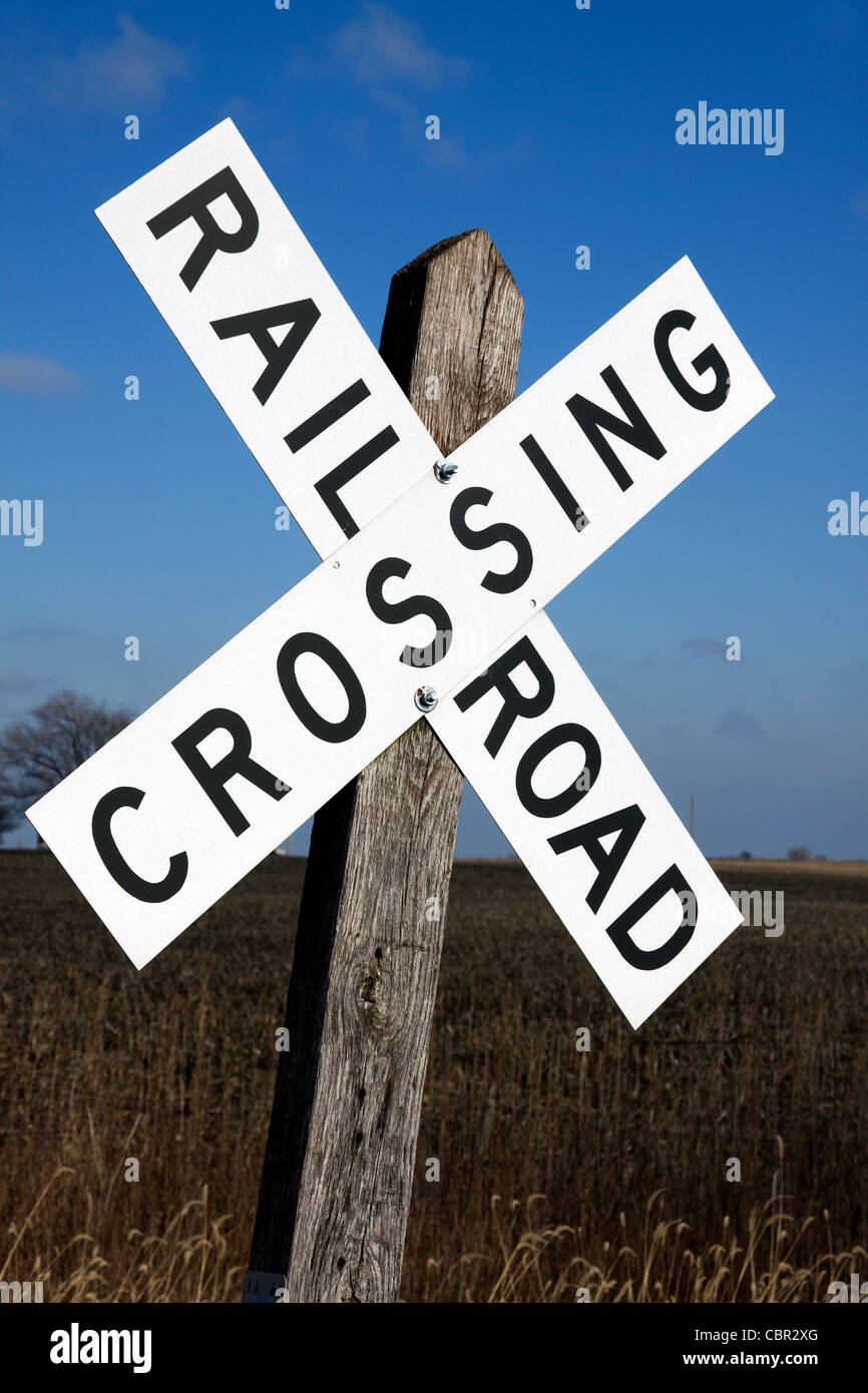 Railroad Crossing Schild, im Osten der USA Stockfoto